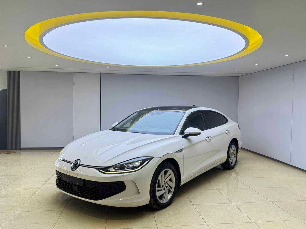 Volkswagen Lamando L — один из вариантов