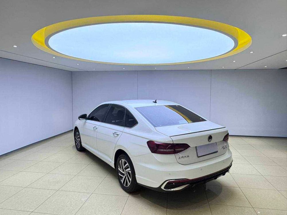 Volkswagen Lavida фото 4
