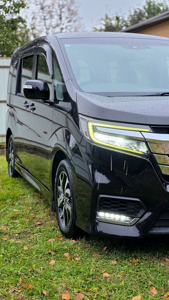 Honda Stepwgn фото 9