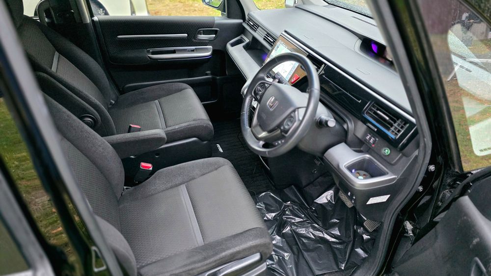 Honda Stepwgn фото 12