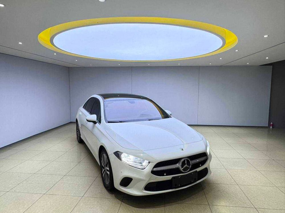 Mercedes-Benz A-Class фото 3