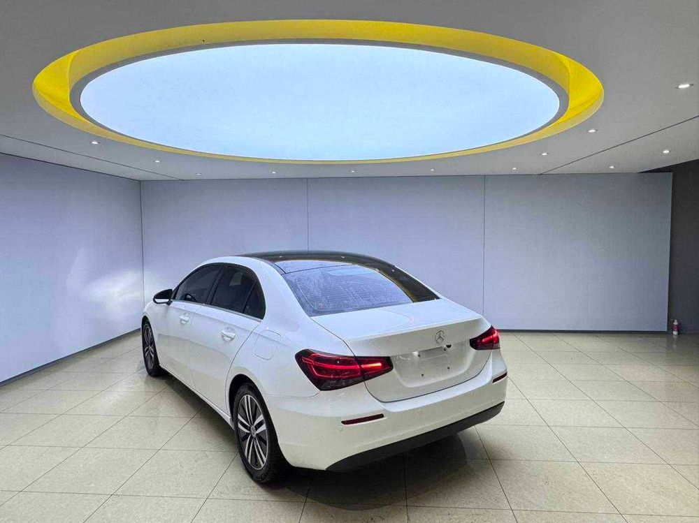 Mercedes-Benz A-Class фото 4
