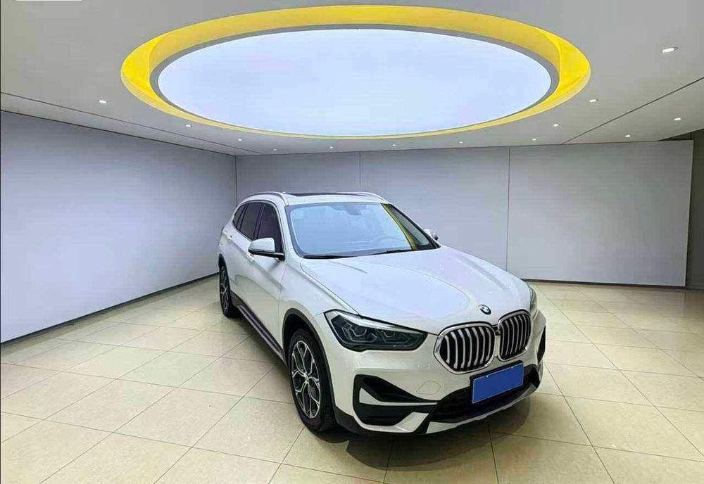 BMW X1 фото 3