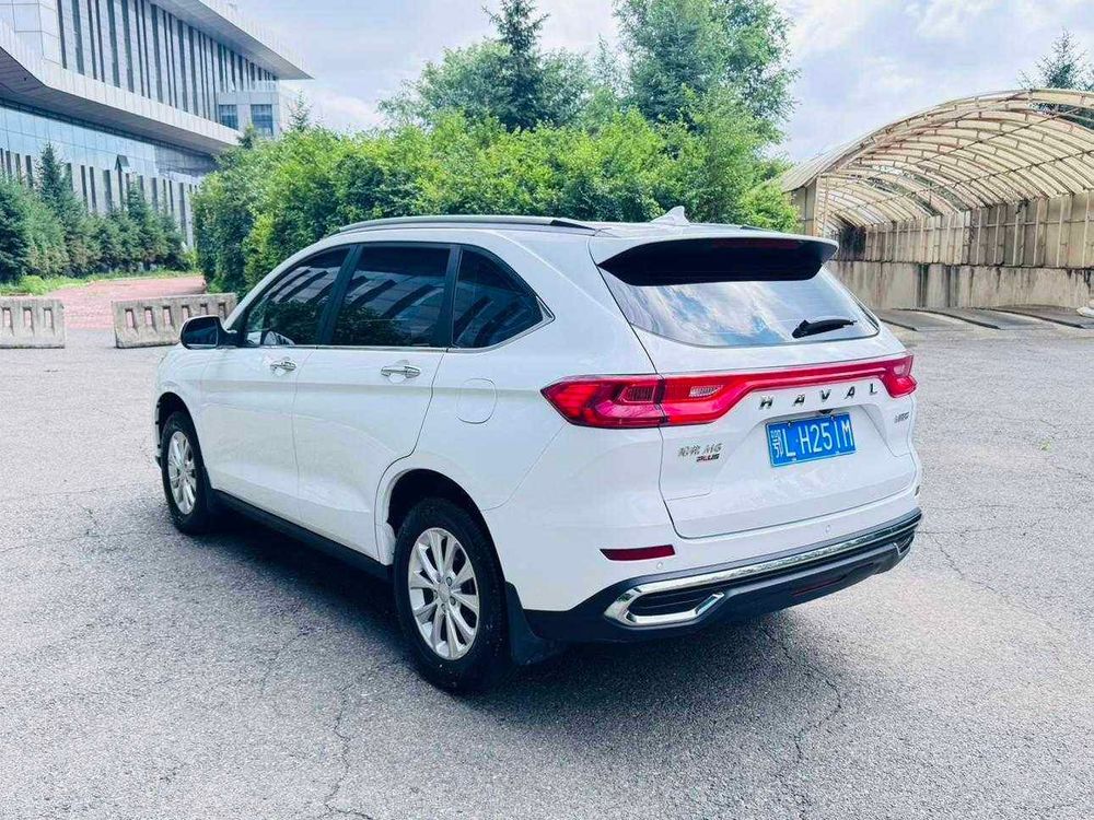 Haval M6 фото 4