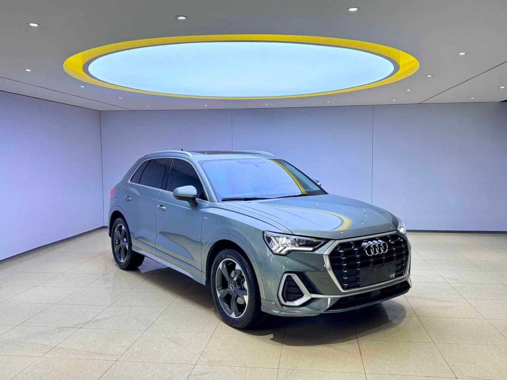 Audi Q3 фото 3