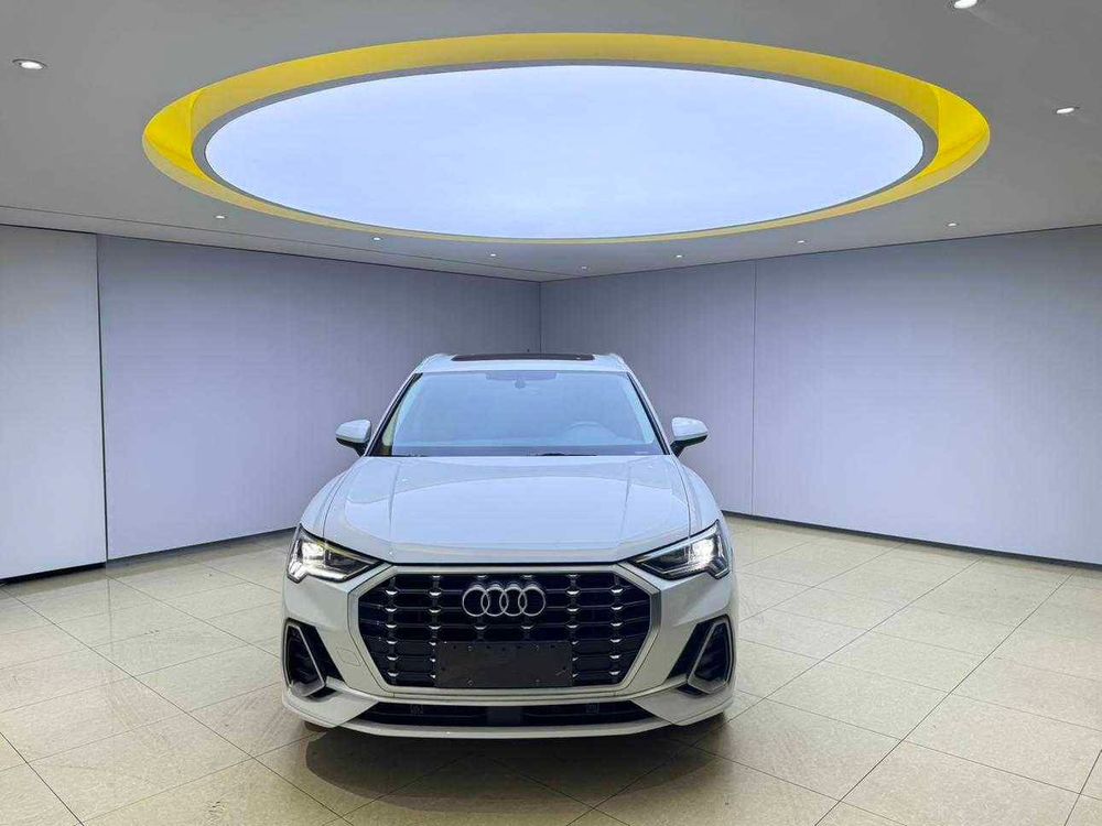 Audi Q3 фото 2