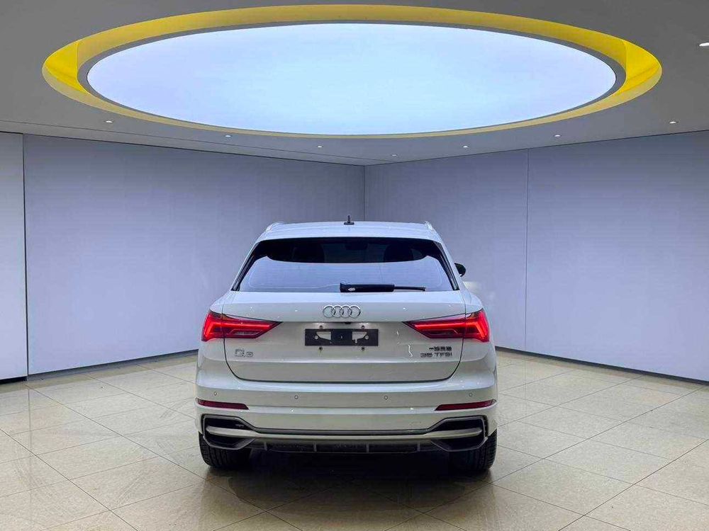 Audi Q3 фото 5