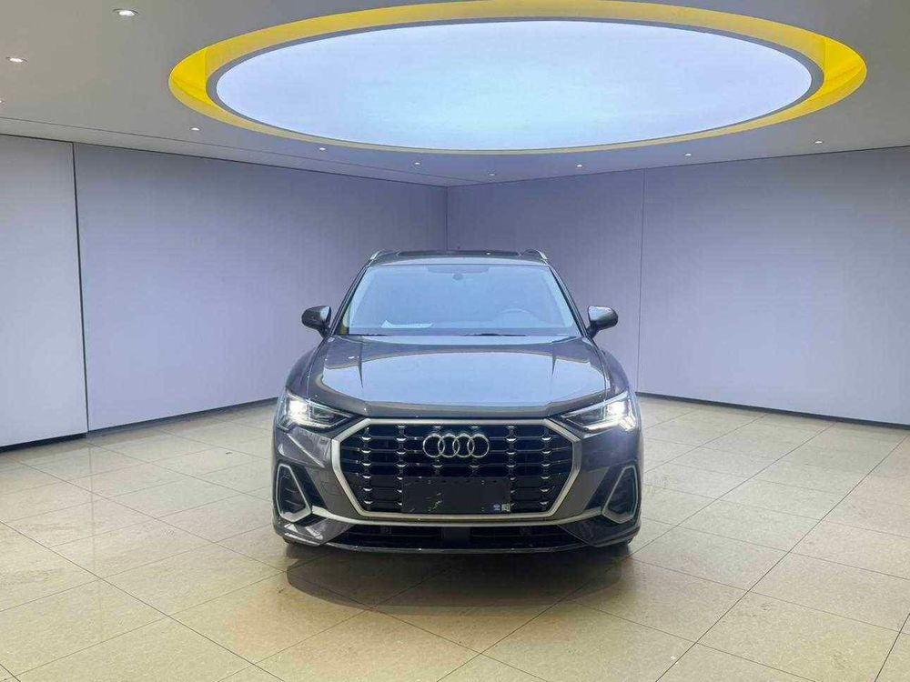 Audi Q3 фото 2