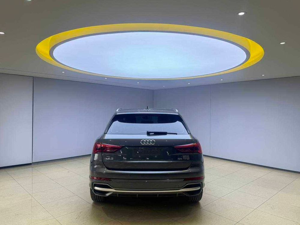 Audi Q3 фото 5