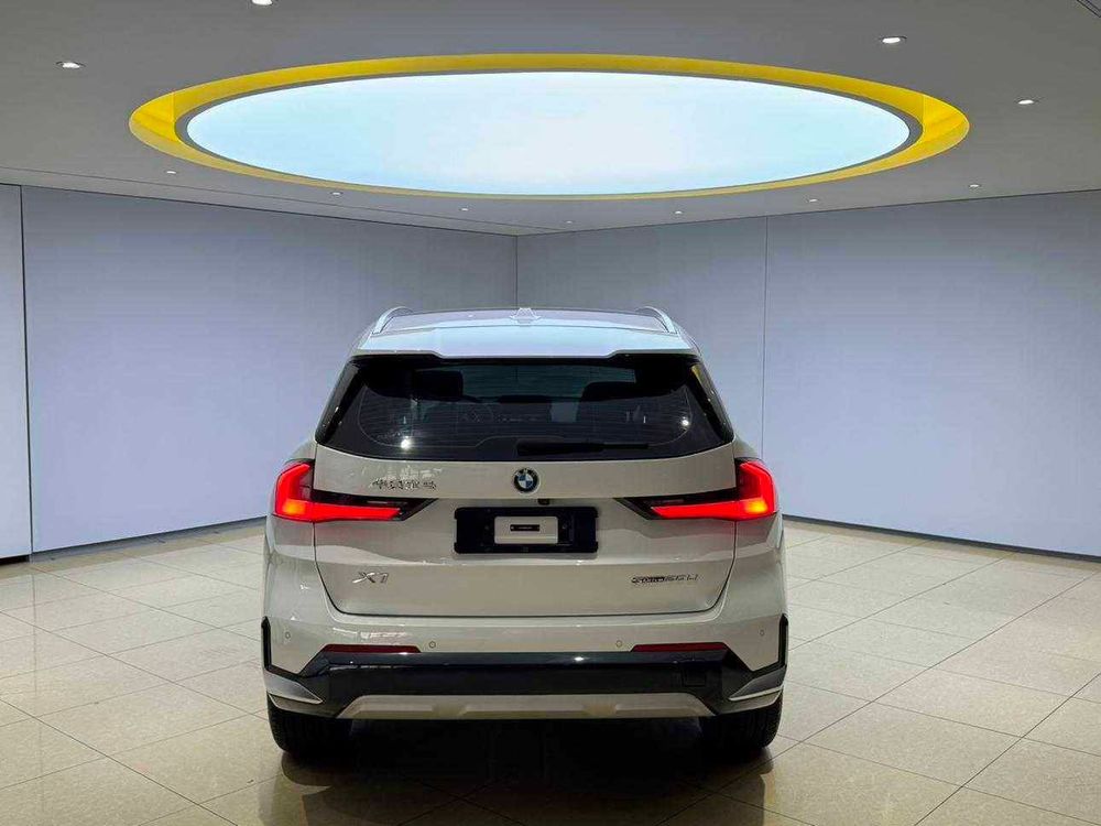 BMW X1 фото 5