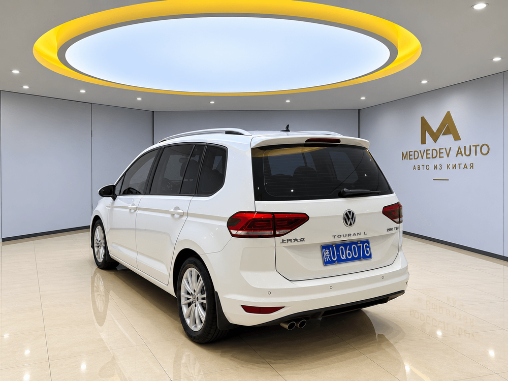 Volkswagen TOURAN  L фото 5