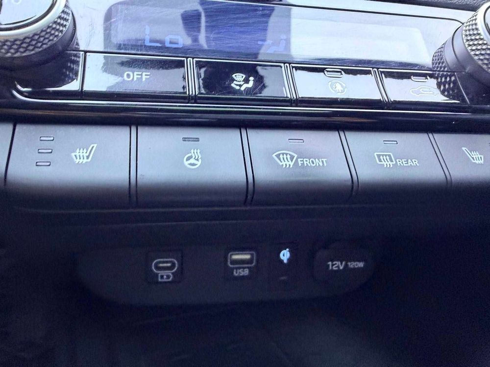 Hyundai Elantra фото 16