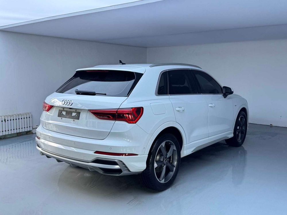 Audi Q3 фото 4