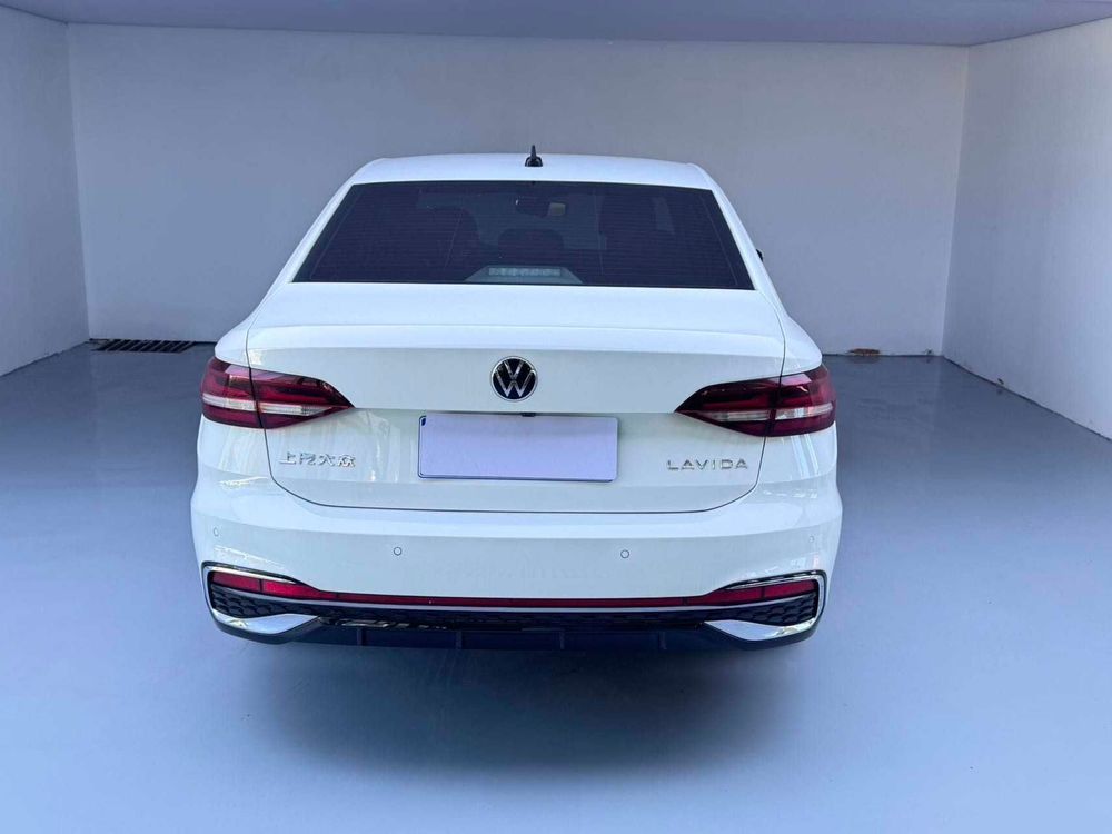 Volkswagen Lavida фото 3