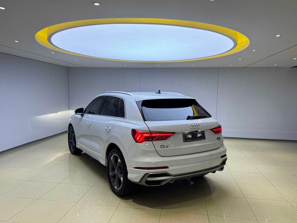 Audi Q3 фото 4