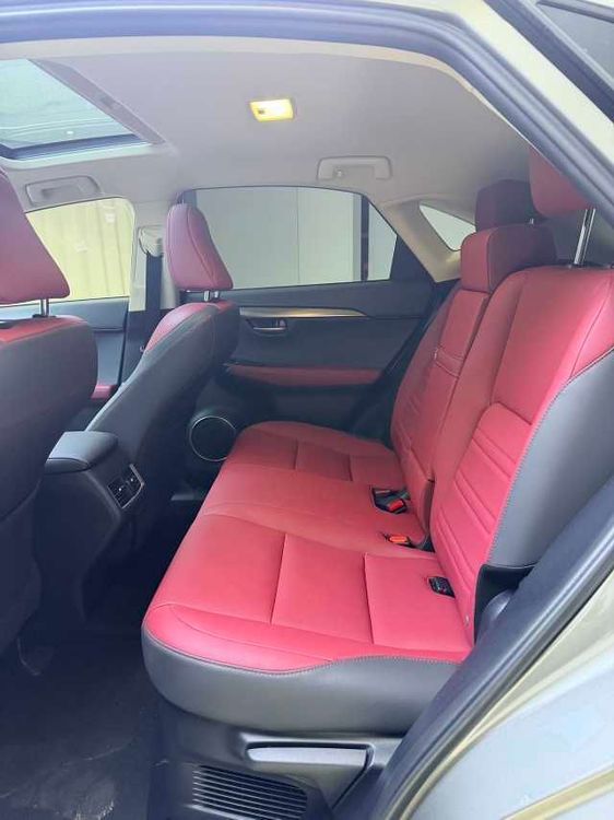 Lexus NX 200 фото 8