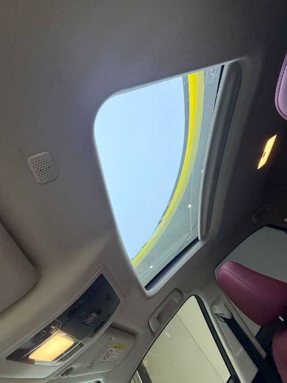 Lexus NX 200 фото 11
