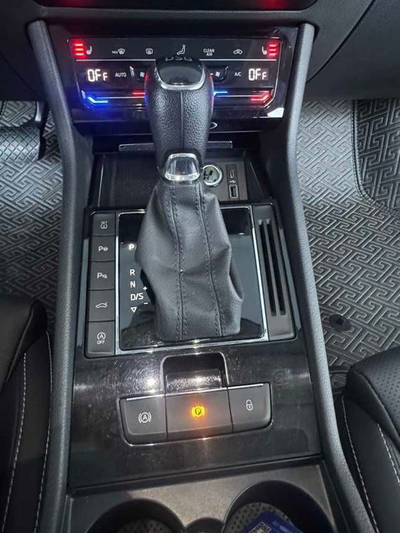 Skoda Superb фото 14