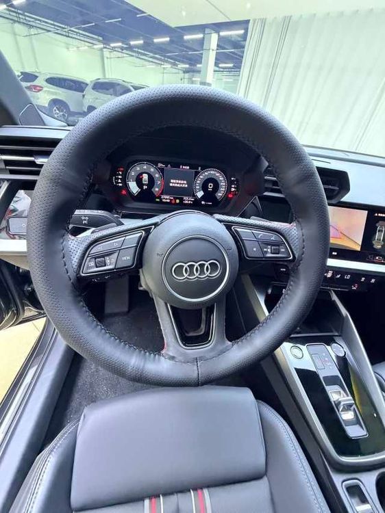 Audi A3L фото 7