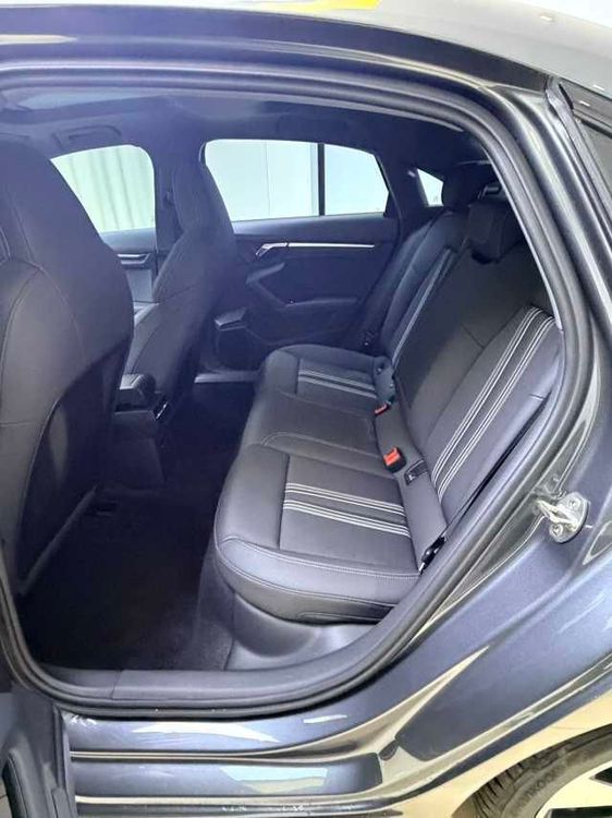 Audi A3L фото 5
