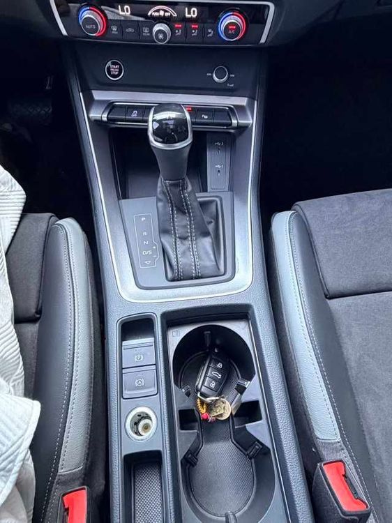 Audi Q3 фото 4