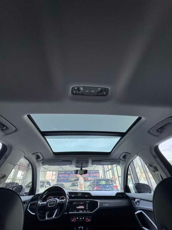 Audi Q3 фото 9