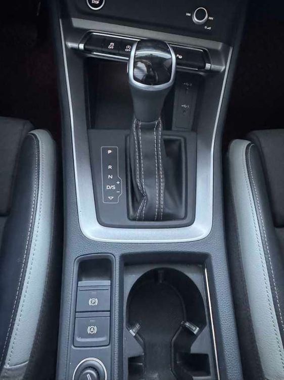Audi Q3 фото 12