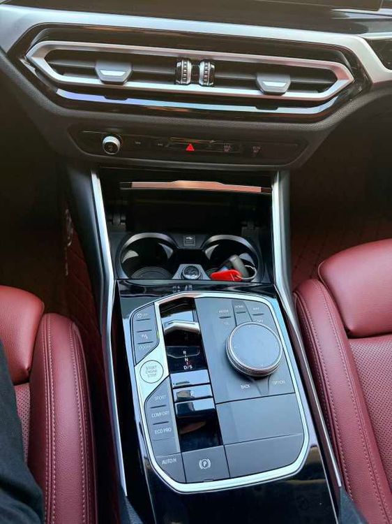BMW 3 Series фото 5