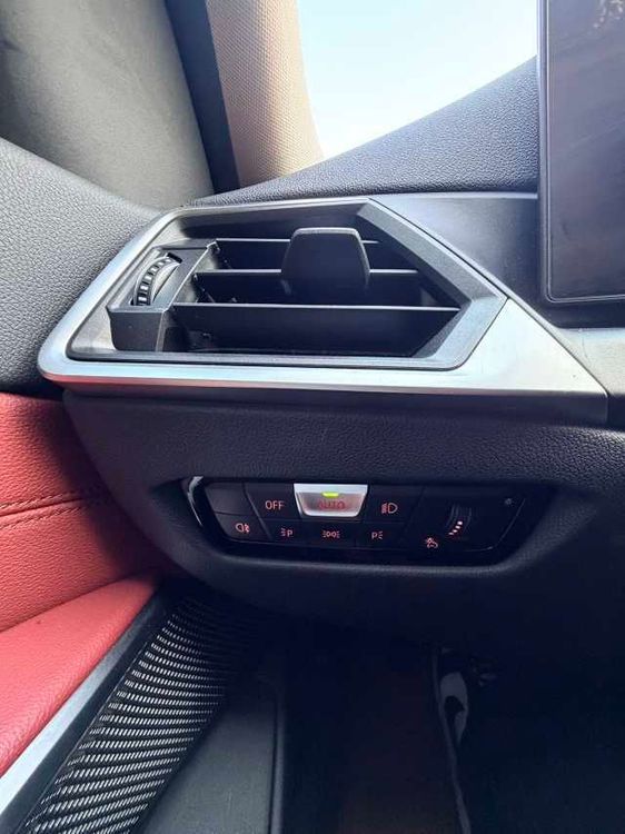 BMW 3 Series фото 6